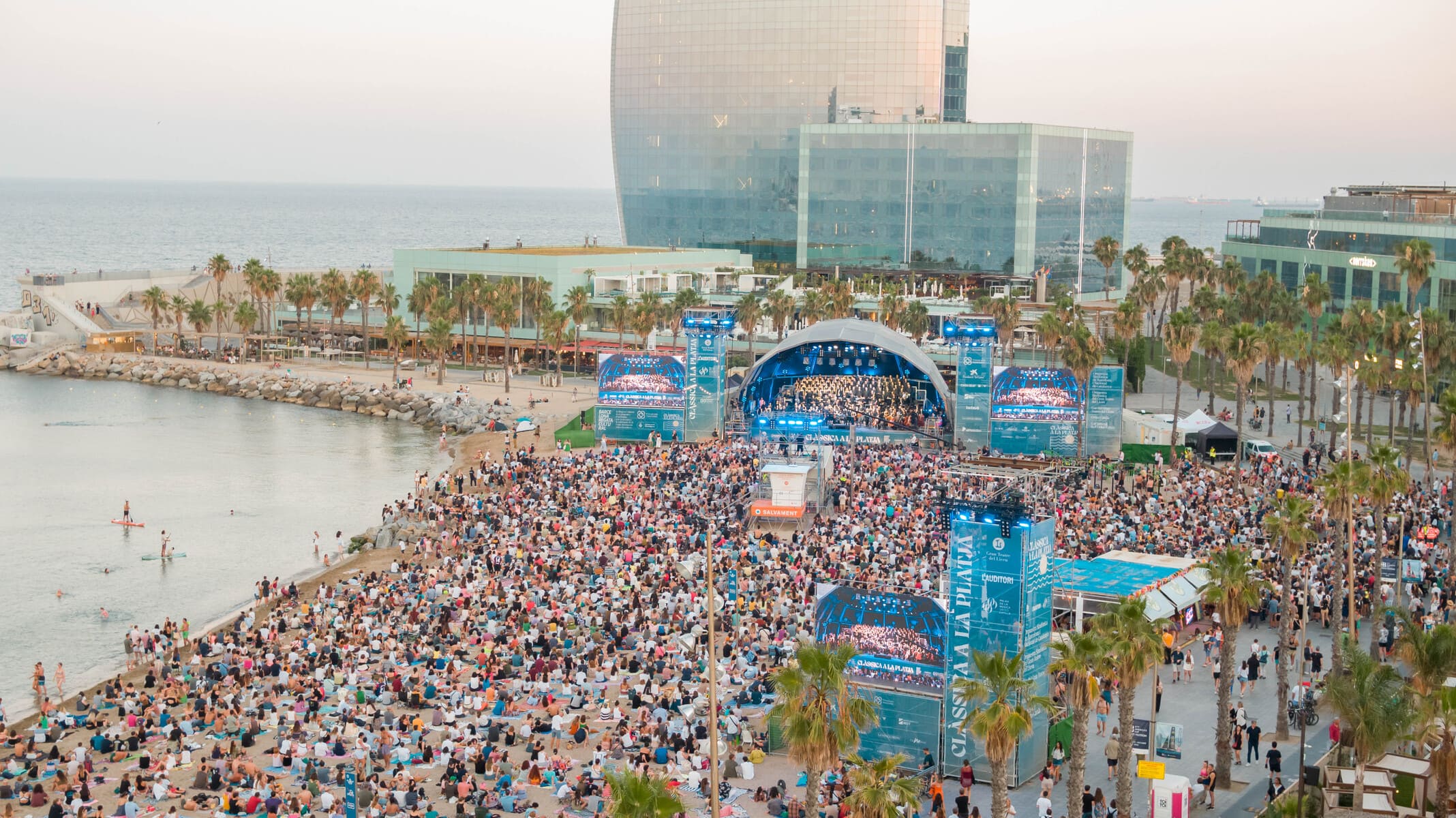 Clàssica a la Platja 2025 omple el litoral barceloní de música i emoció amb concerts gratuïts i oberts a tothom